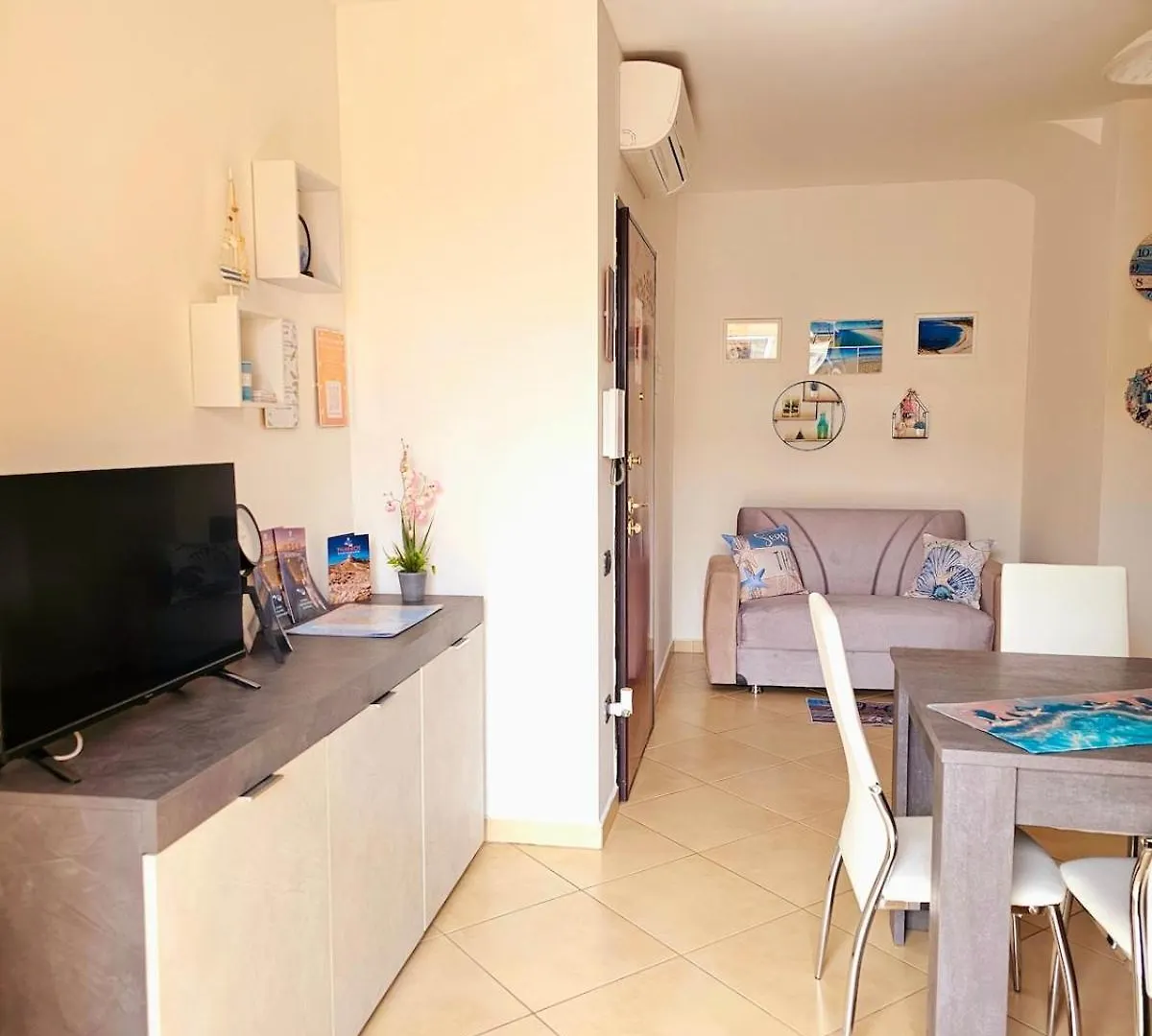 Beatrice Holiday Homes Càbras Apartment